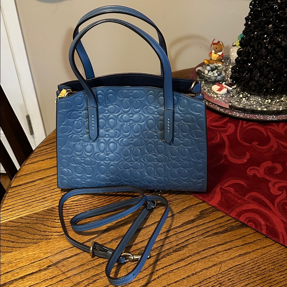 Coach Blue Embossed Leather Charlie Carryall Tote 2022. FLASH SALE - Picture 3 of 11